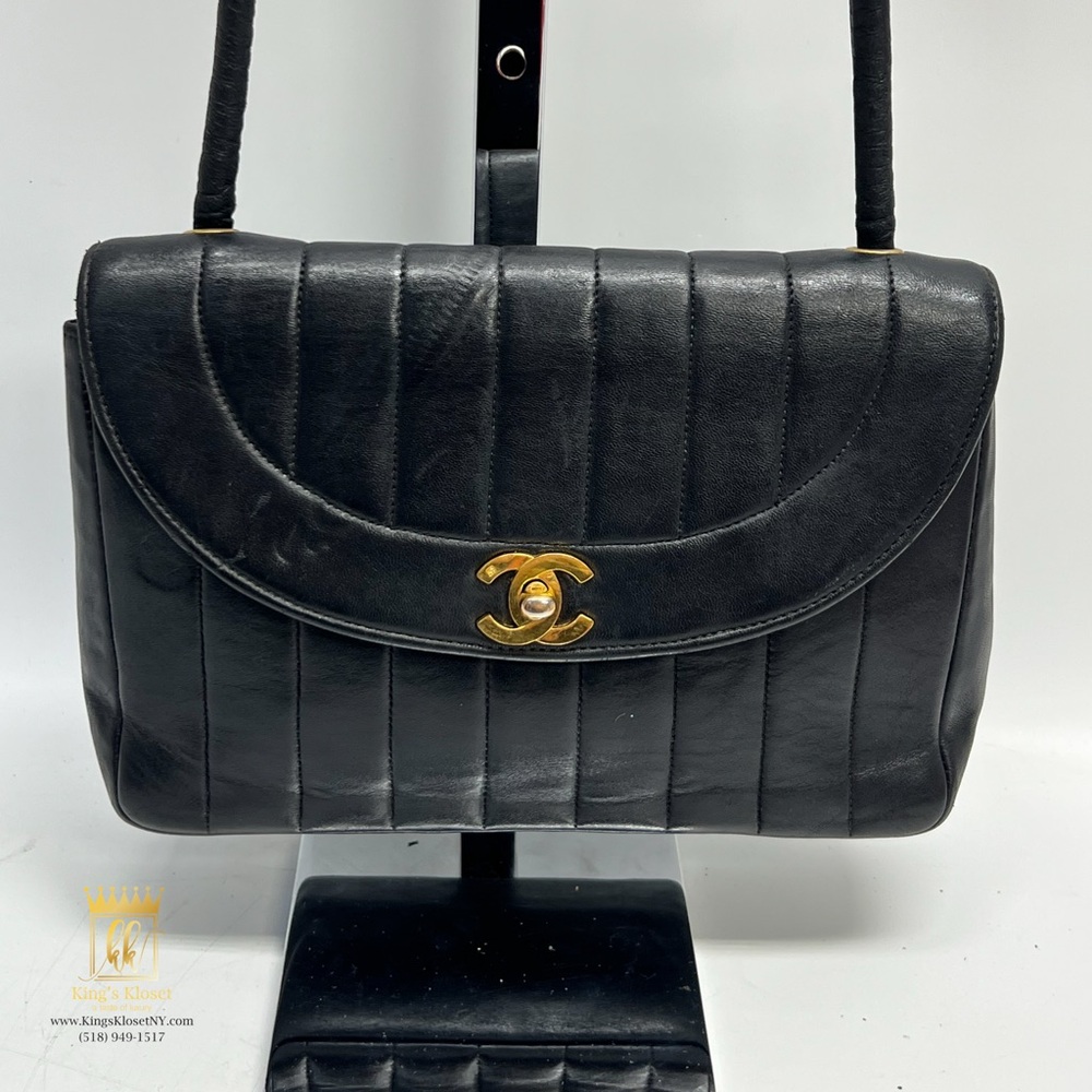 Chanel shoulder bag